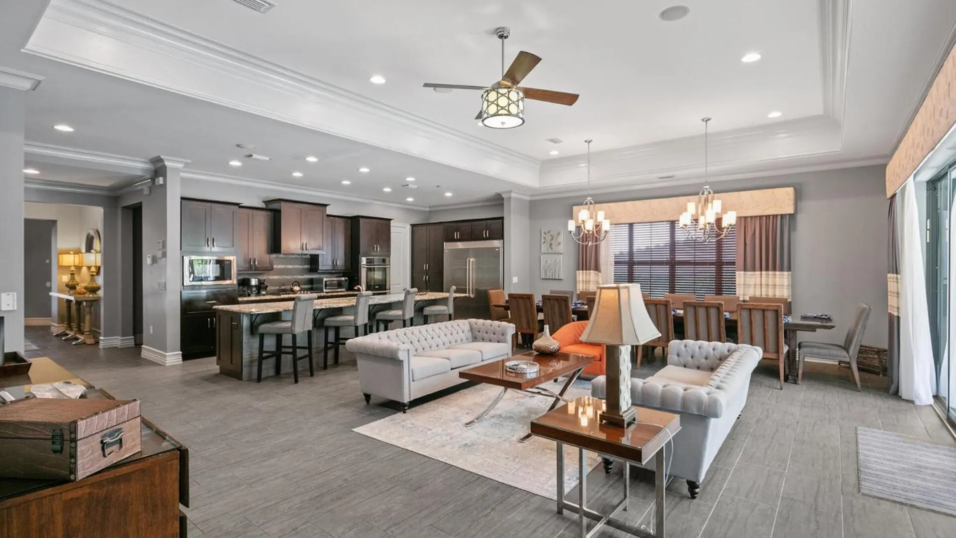 Elegant 9 Bedroom Estate In Orlando6545 Kissimmee