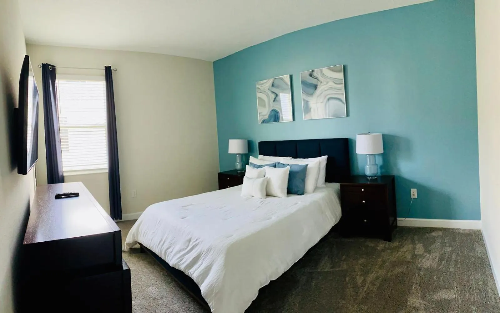 Breathtaking View 3 Bed 2 Bath 191