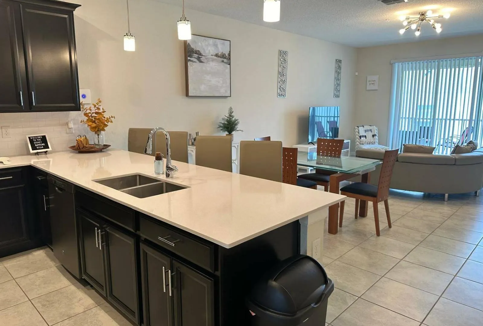 Fabulous 3 Bedroom With Game Vakantiehuis *