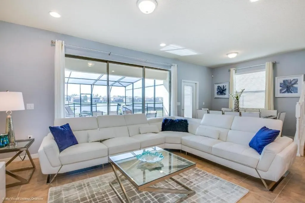 Lakeview 5br Townhome W Pool Kissimmee