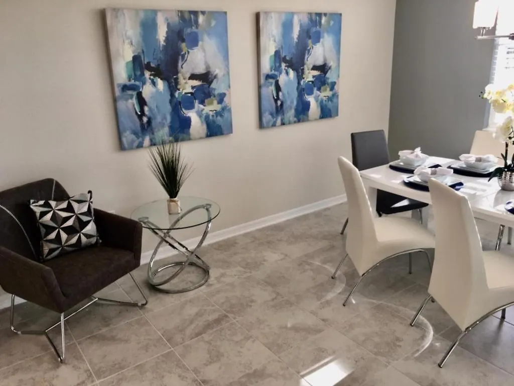 Luxury 2bd 2 Bath 216 *