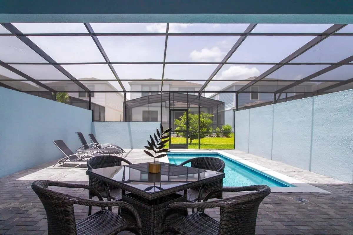Splendid 5 Bd W/ Pool @ Windsor Westside 8921 Дом отдыха