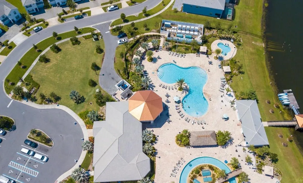 Stunning 5 Bd W/ Pool Close To 2905 *