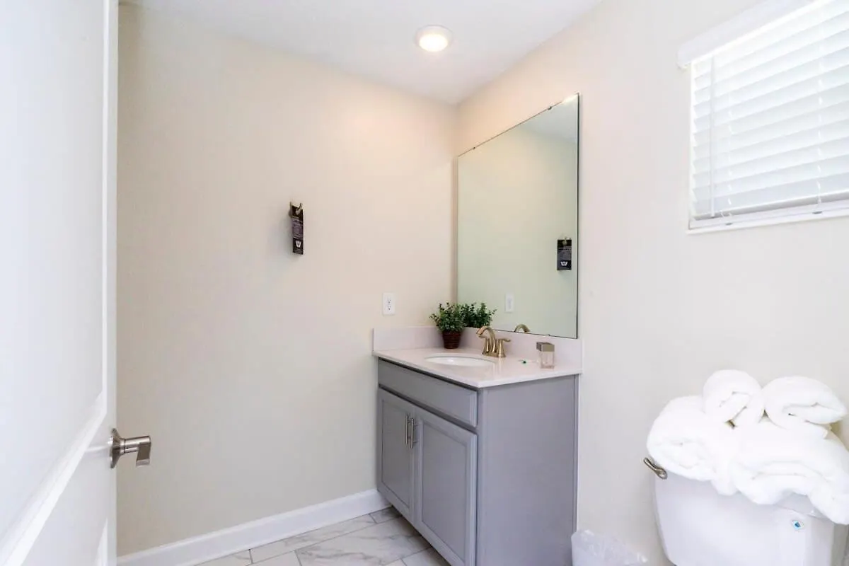 Casa vacanze Stunning 5 Bd W/ Pool Close To 2905