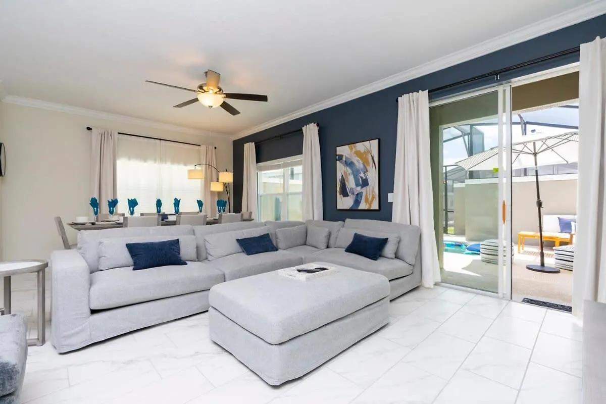 Stunning 5 Bd W/ Pool Close To 2905 *