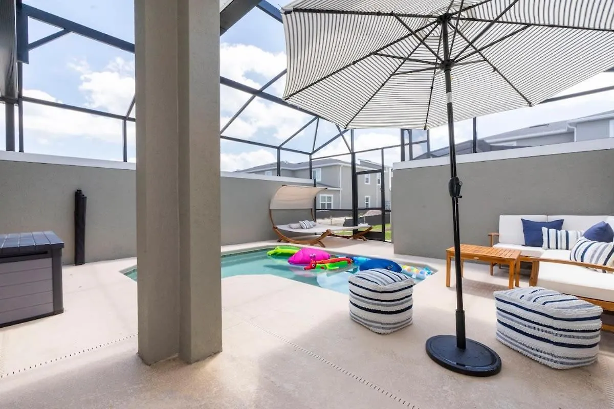 Stunning 5 Bd W/ Pool Close To 2905 * Kissimmee