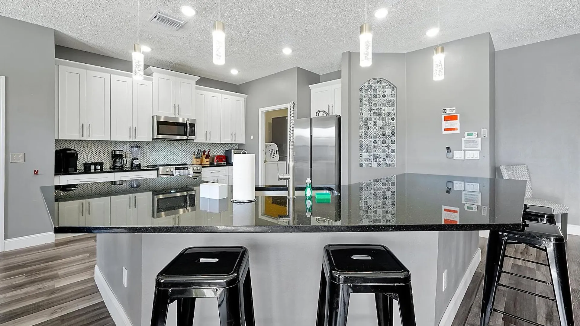 Waterfront Showcasing A Theater, Games Room, And A Private Pool * Kissimmee