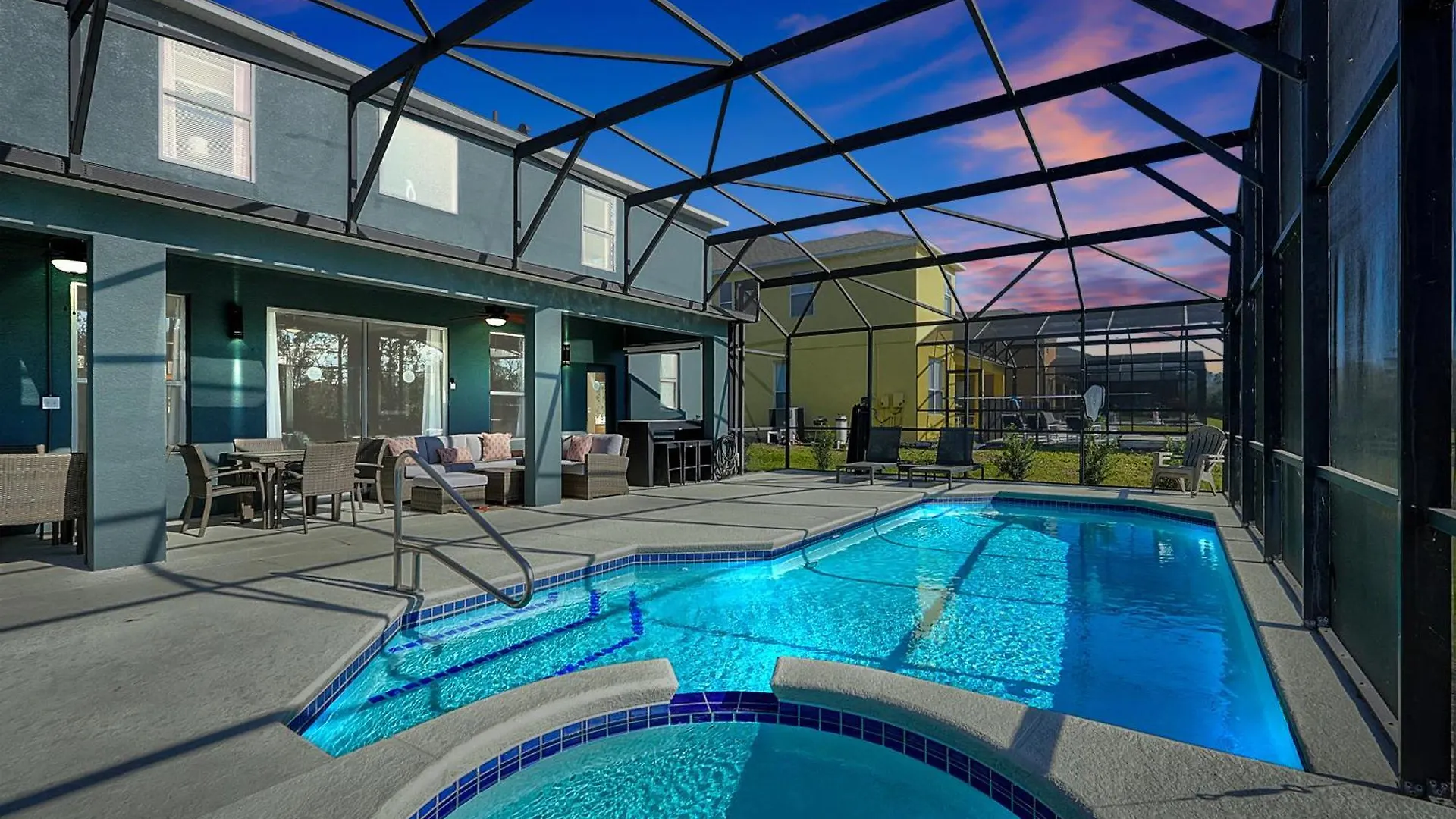 Waterfront Showcasing A Theater, Games Room, And A Private Pool Σπίτι διακοπών *
