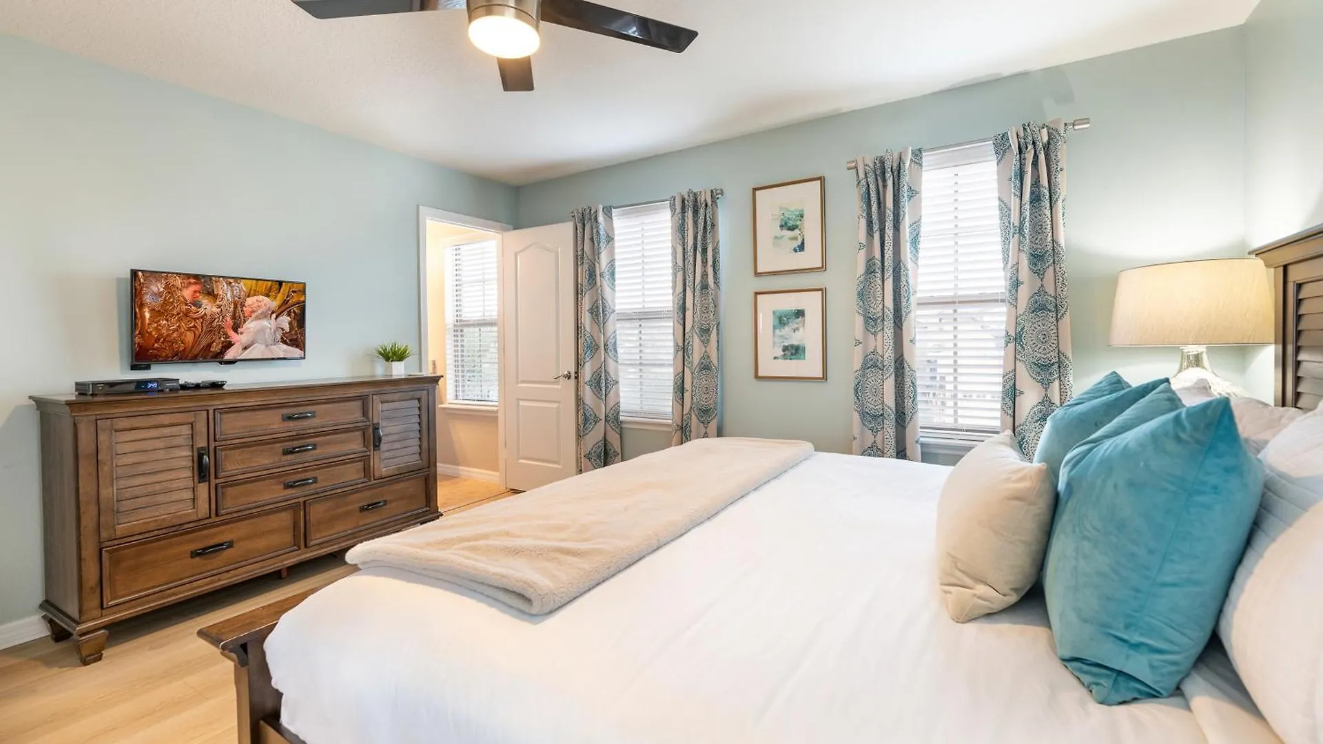 Villa Themed 9 Bedroom Pool 8 Miles From - Free Bbq, Pool Heat,resort Facilities Kissimmee