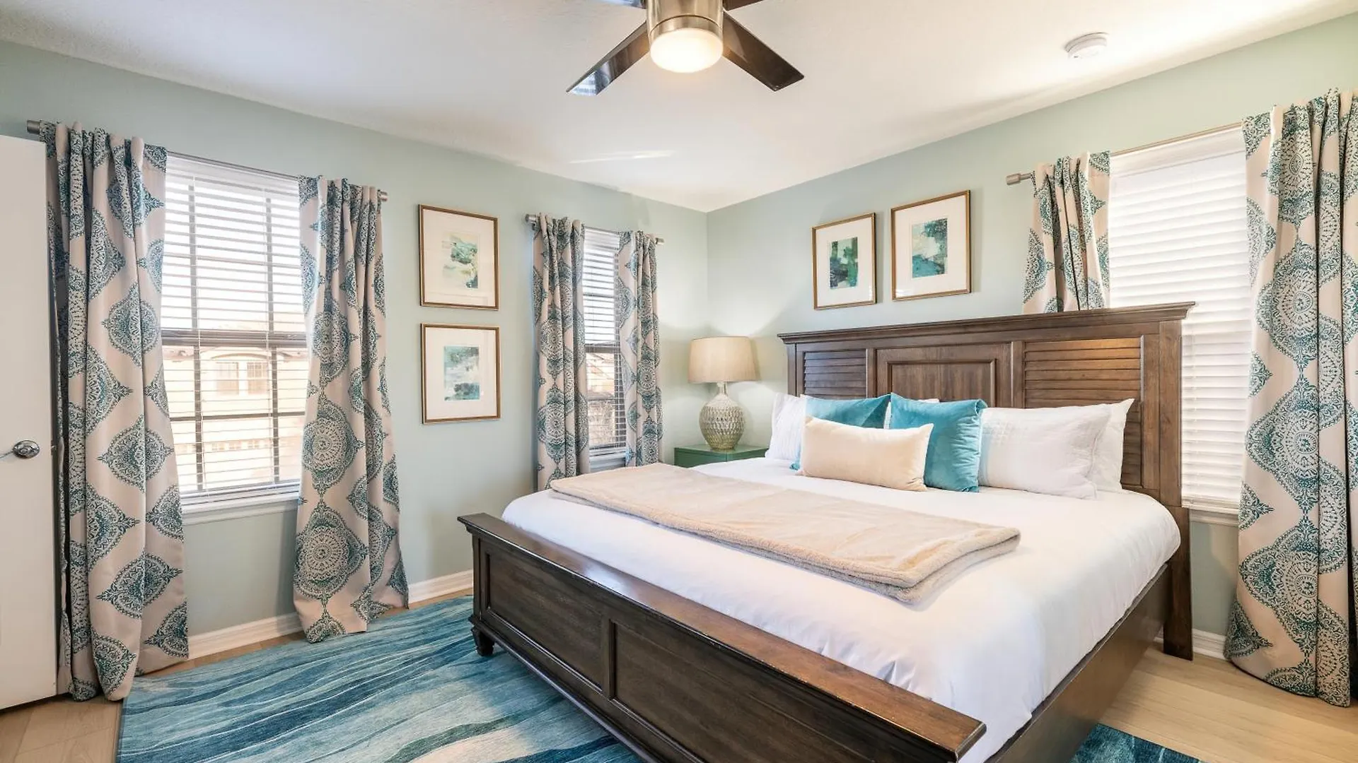 Themed 9 Bedroom Pool 8 Miles From - Free Bbq, Pool Heat,resort Facilities
