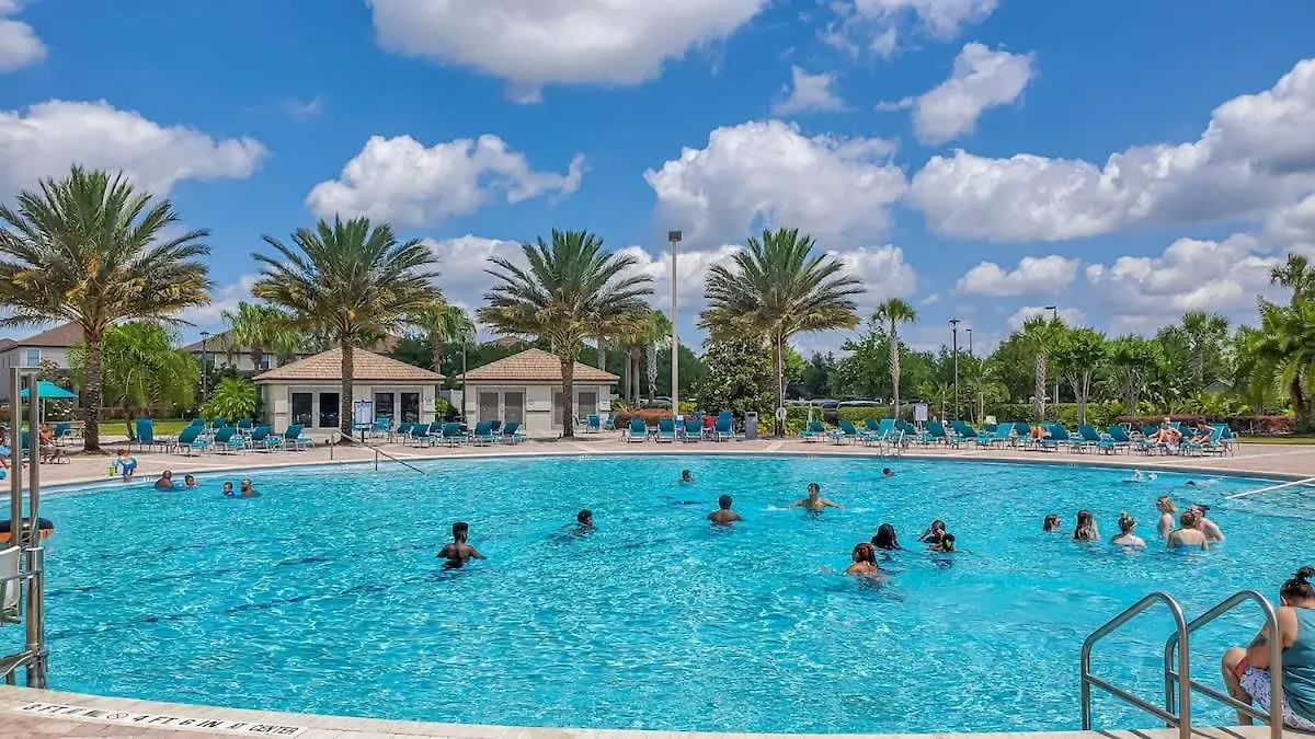 Ideal Location 5 Min To Water Park - Private Pool *