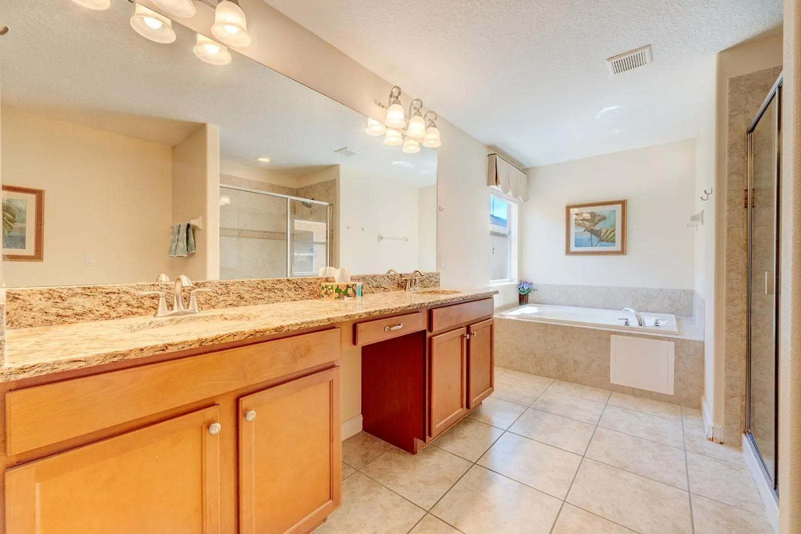 6-bedroom With 2 En-suites & Private Pool Kissimmee