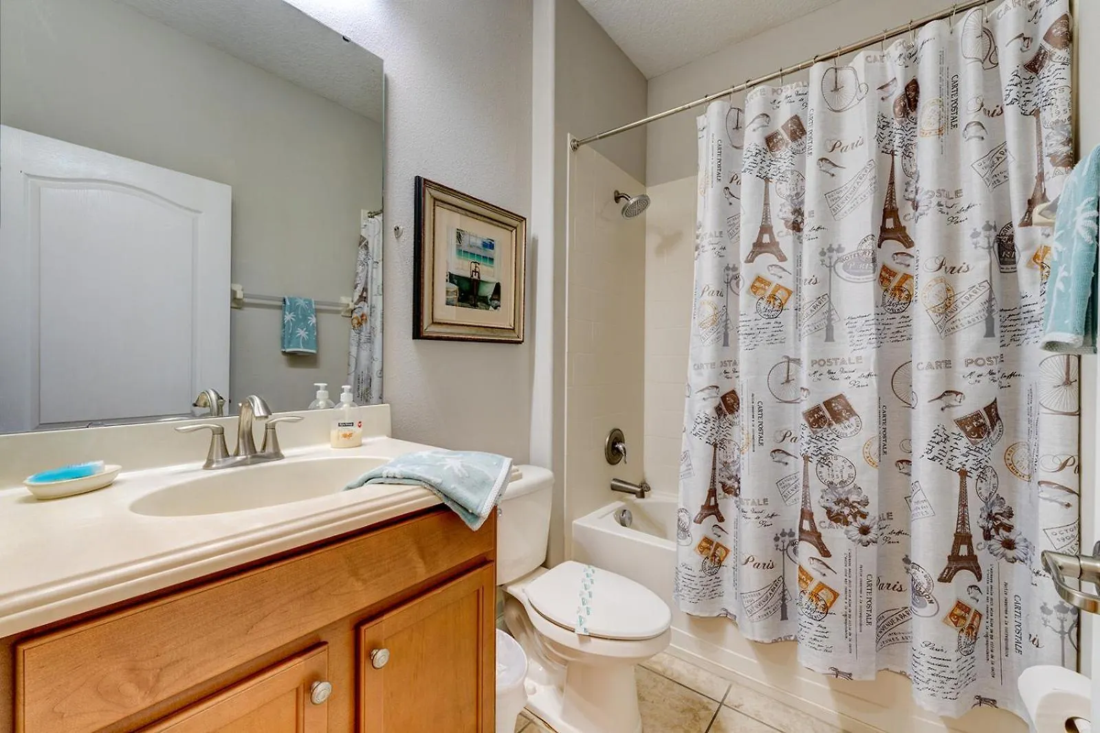 Villa 6-bedroom With 2 En-suites & Private Pool *