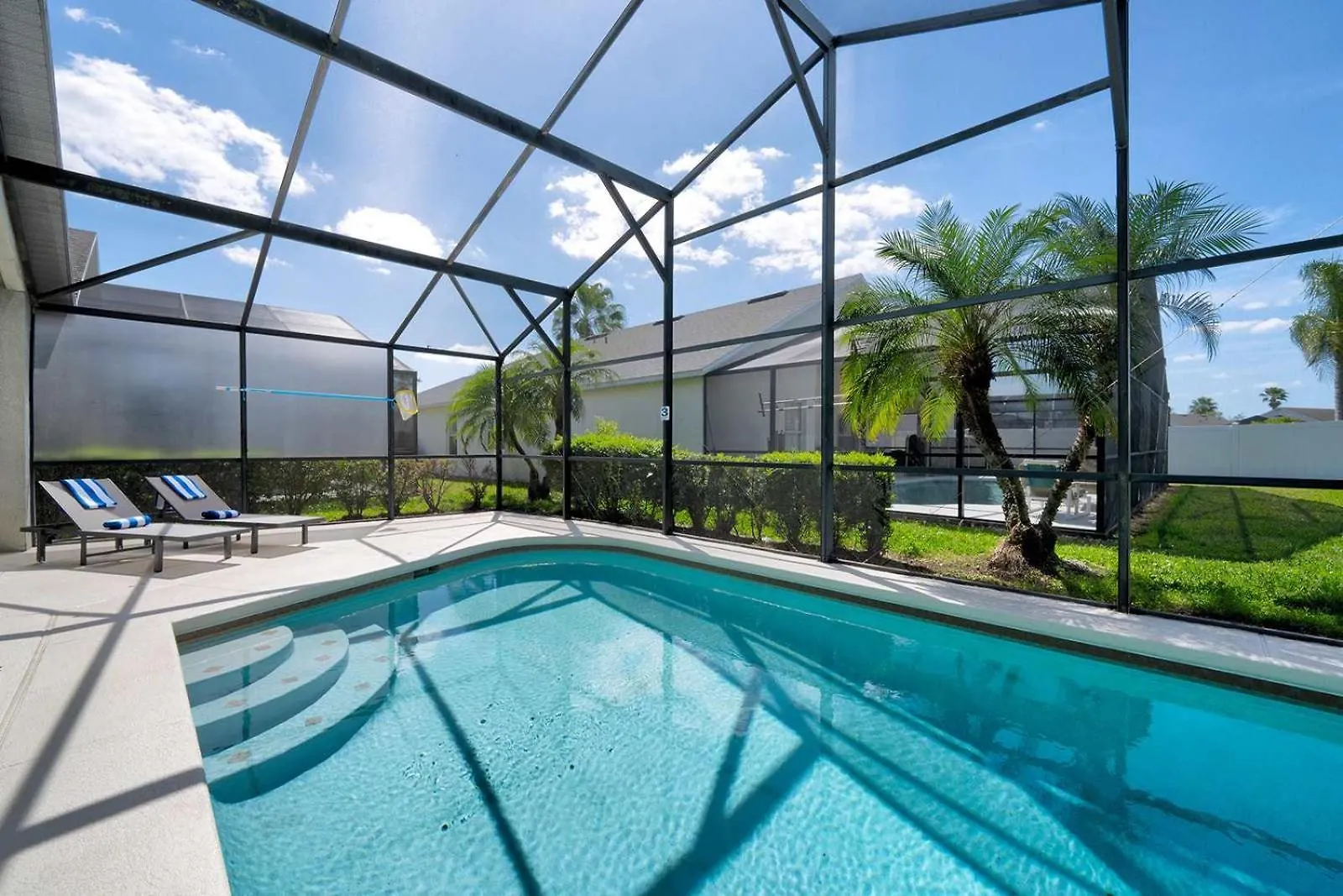 Private Pool Getaway Near Theme Parks