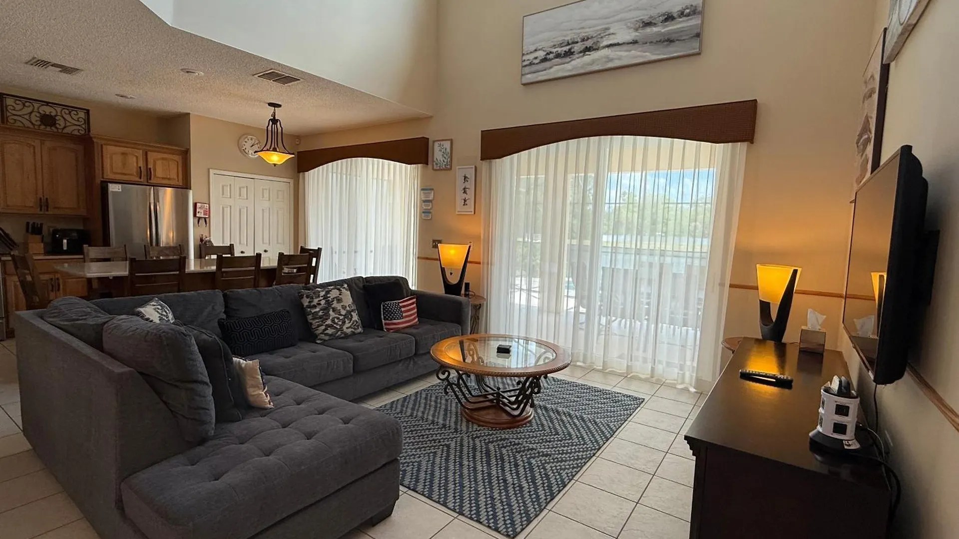 Seasons 6 Bedrooms, 4 Masters And Water View Kissimmee