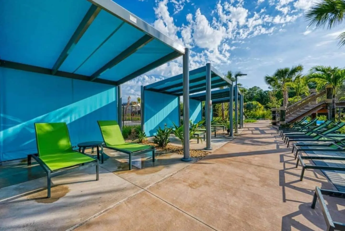 Your 4-bedroom Getaway, Only 9 Miles From * Kissimmee
