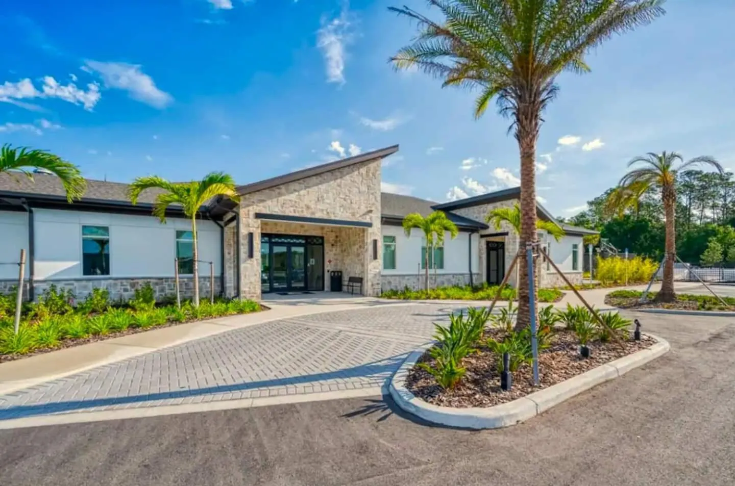 Hébergement de vacances Your 4-bedroom Getaway, Only 9 Miles From *