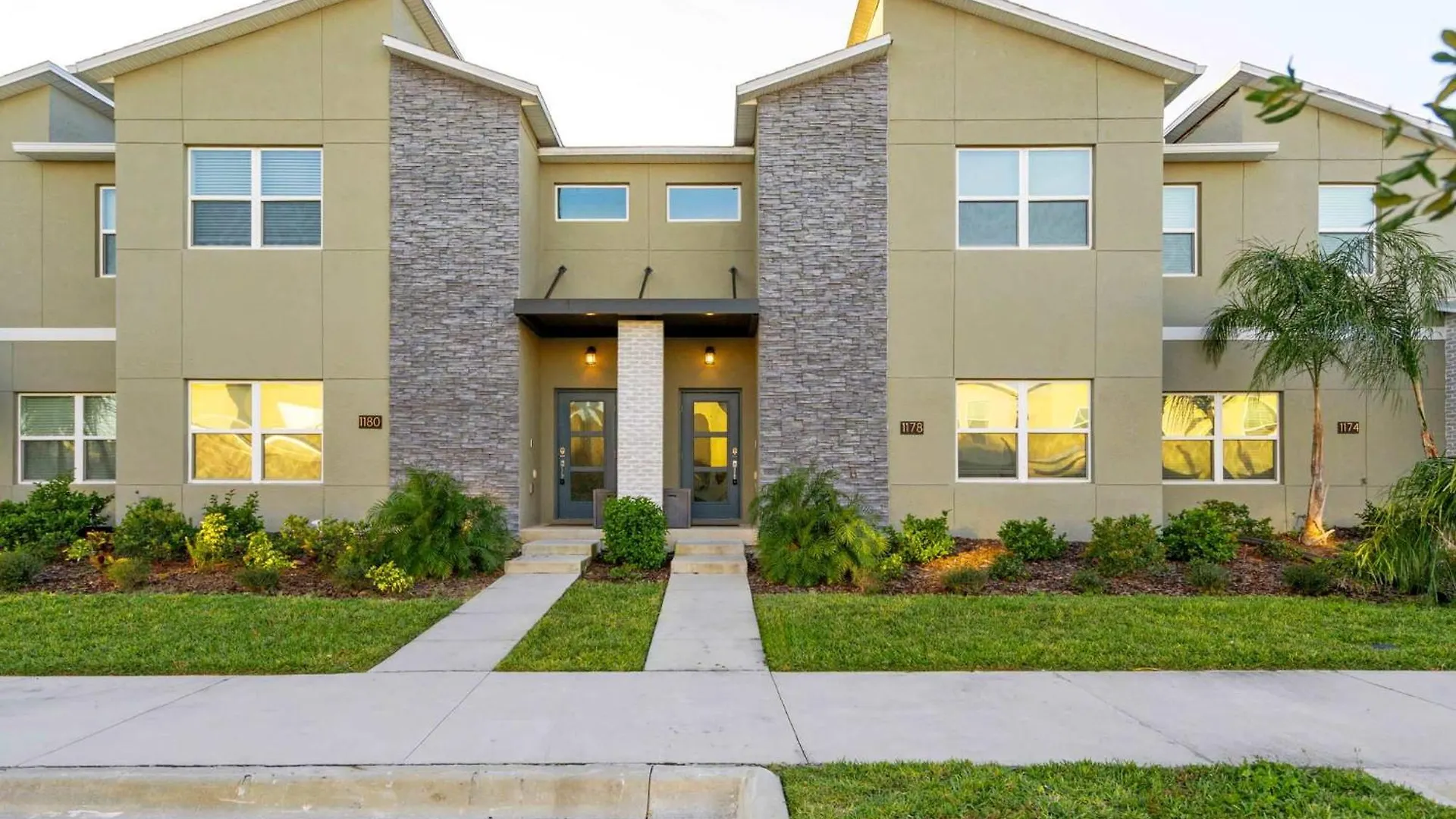 Special 4bedroom Th W-private Pool Next To Kissimmee