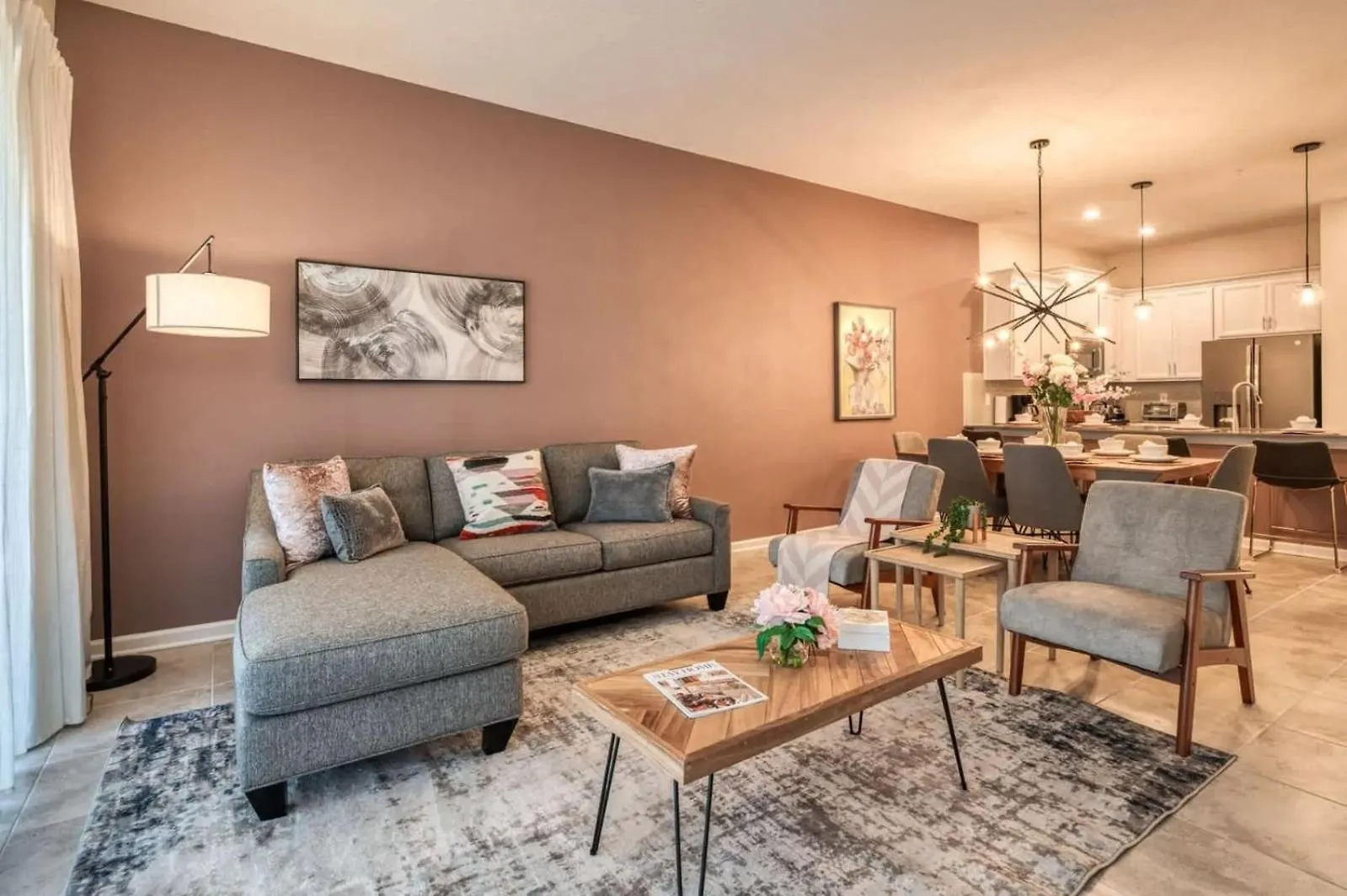Luxury 2br | Mickey | Amenities キシミー