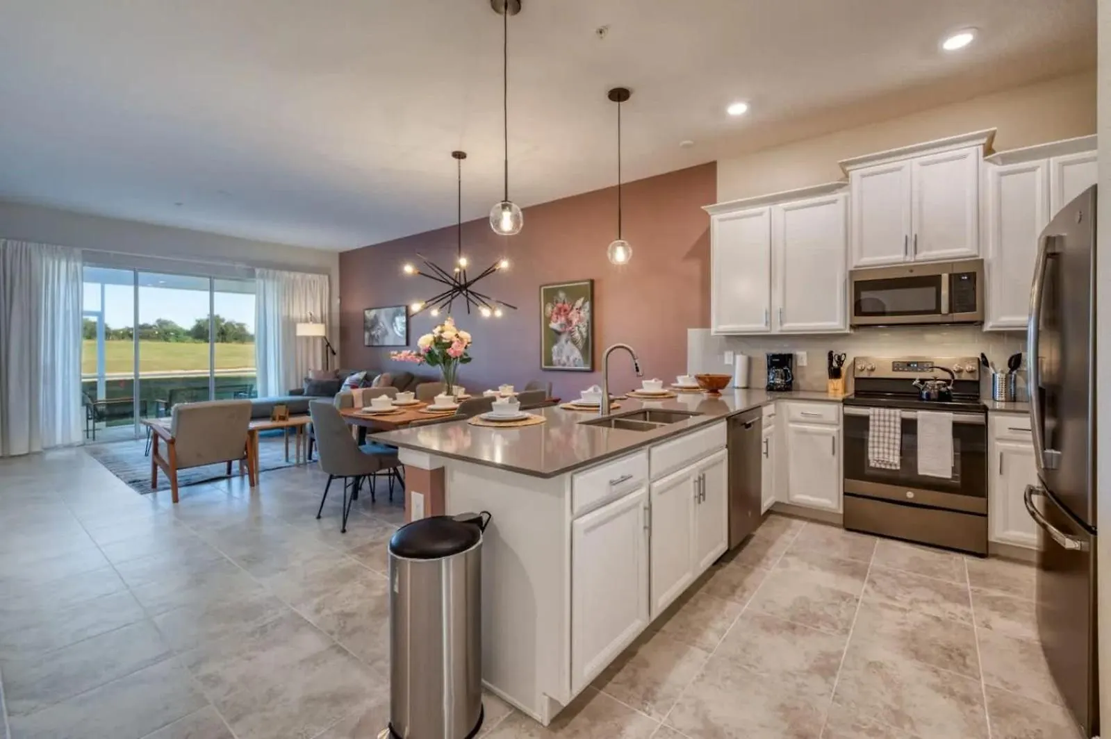 Luxury 2br | Mickey | Amenities *