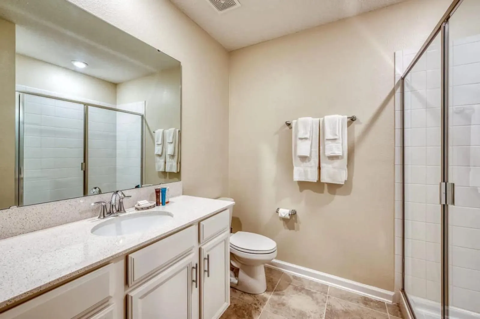 Luxury 2br | Mickey | Amenities キシミー