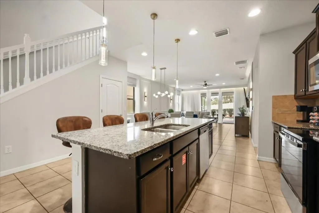 7 Bedrooms-5,5 Bathrooms-windsor Westside 1897nc بيت للعطل *