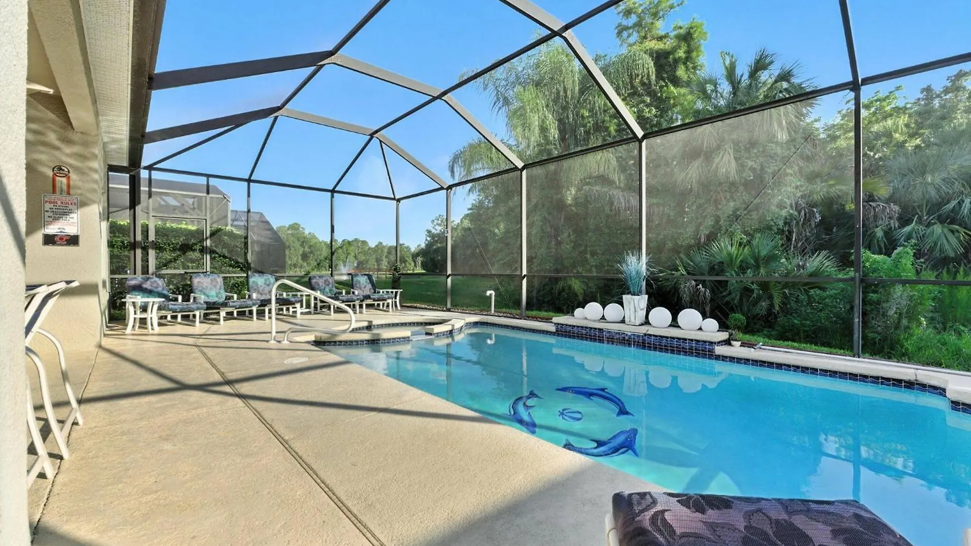5 Bedroom Pool In Gated Community Near *