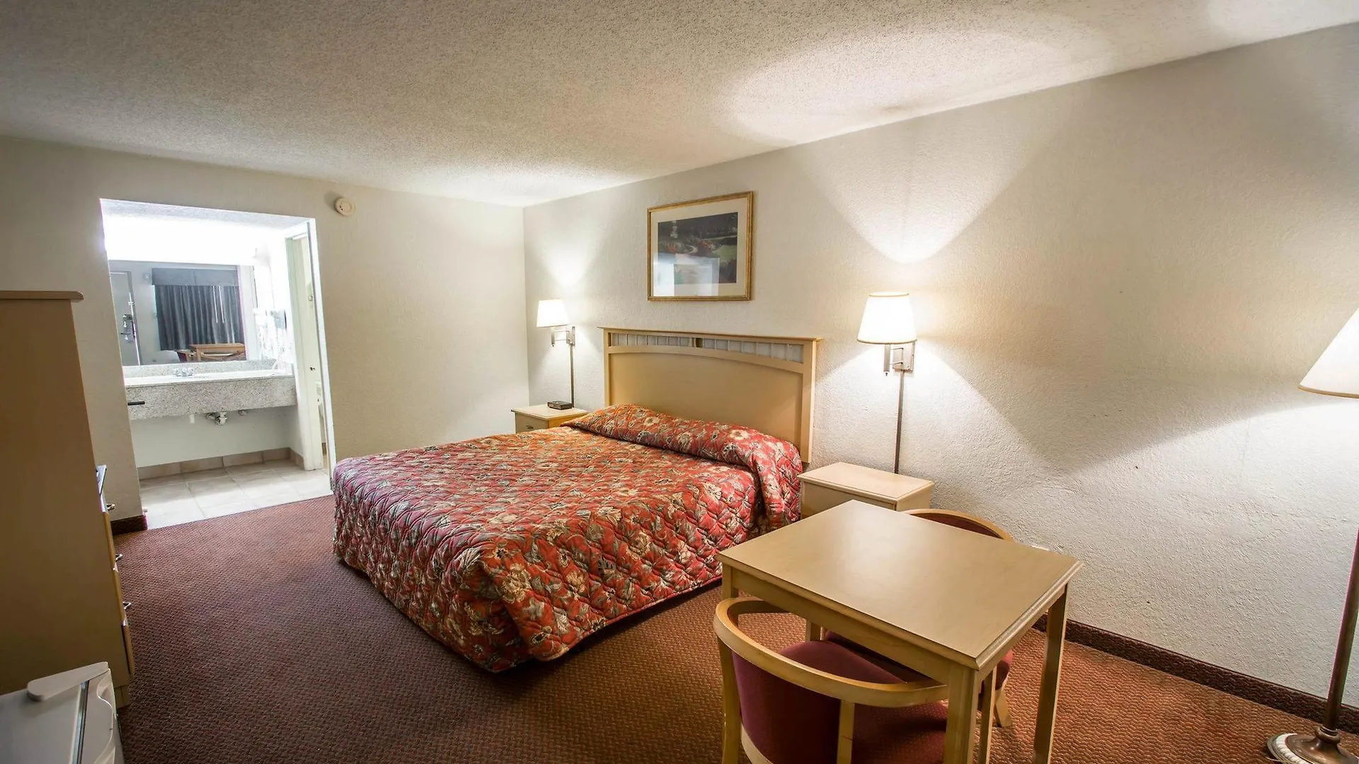 Country Hearth Inn- 2* キシミー