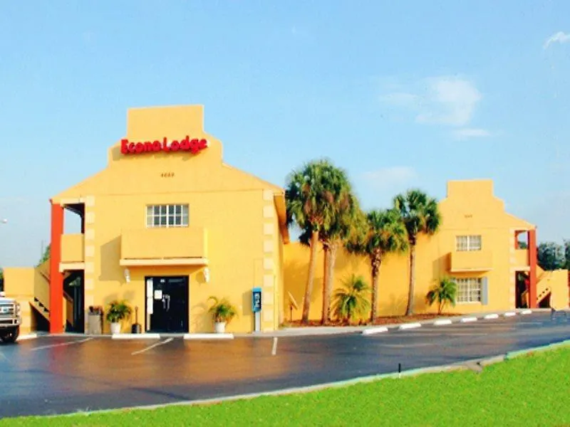Hotel Econo & Maingate Central