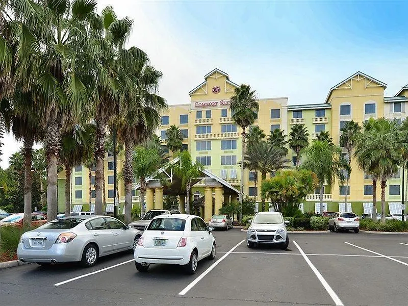 Отель Comfort Maingate East 3*