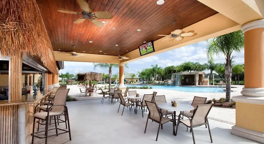 Paradise Palms 8952