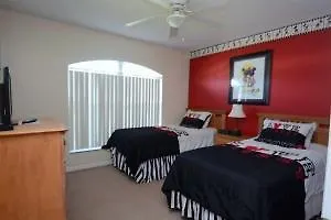 1029 3 Bedroom Pool Home, Eagle Pointe Hotel