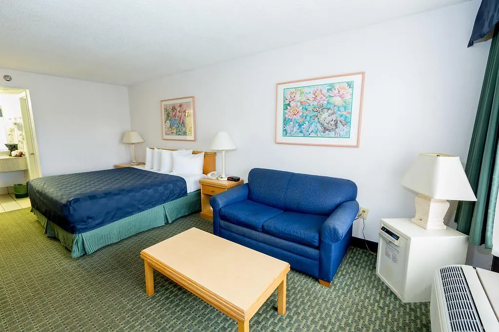 Maingate Lakeside 3*
