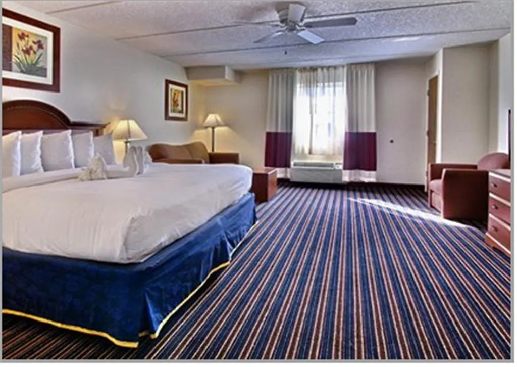 Inn Comfort Kissimmee-lake Buena Vista South 3*