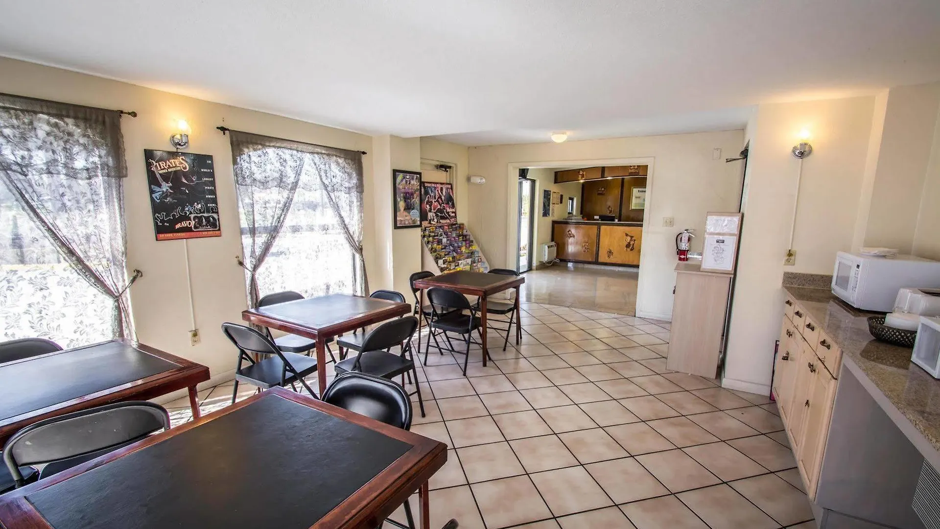 モーテル Country Hearth Inn-