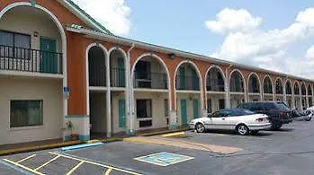 Goldstar & Suites Kissimmee