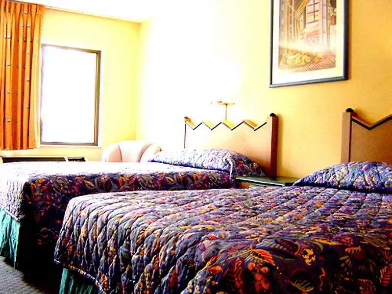 Goldstar & Suites 2*
