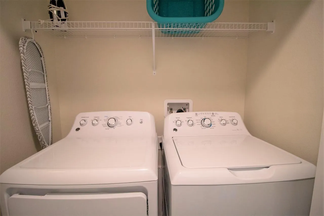 度假居 Aco Storey 4 Bedroom Vacation With Pool