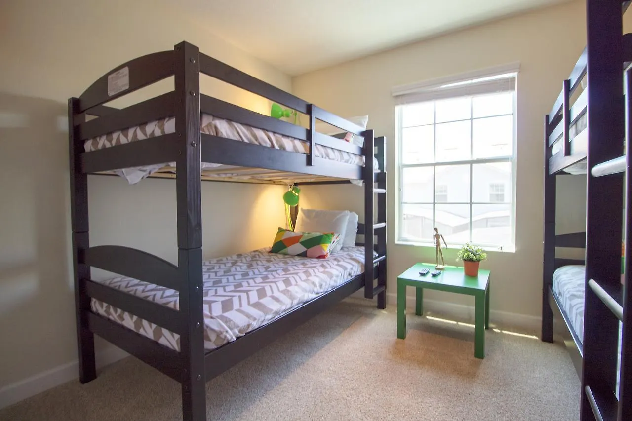 Aco Storey 4 Bedroom Vacation With Pool 度假居