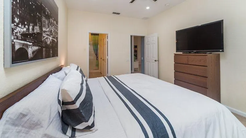 Beautiful 3 Bedroom 3 Bath Pool In Windsor Hills Tatil Evi *