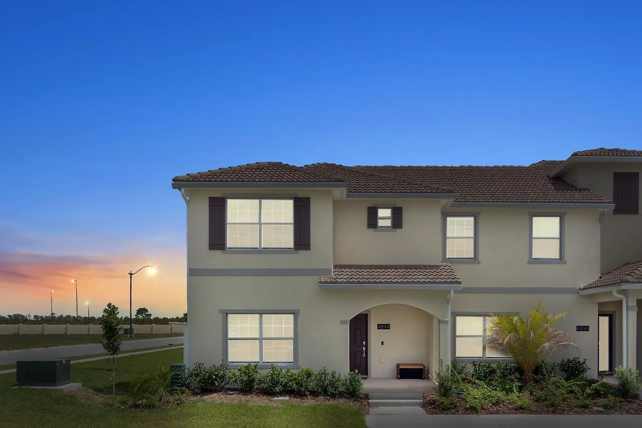 Five Bedrooms W/ Gameroom And Pool 4894