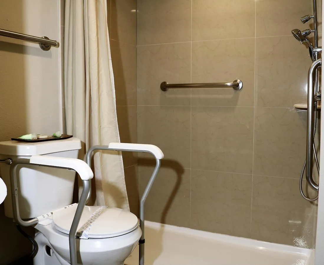 汽车旅馆 Monte Carlo Inn- Near 基西米