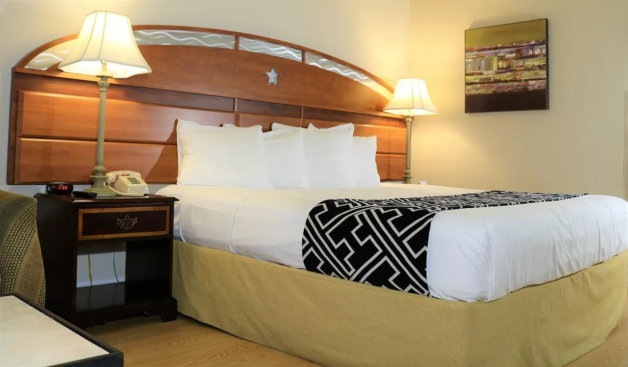 汽车旅馆 Monte Carlo Inn- Near 基西米