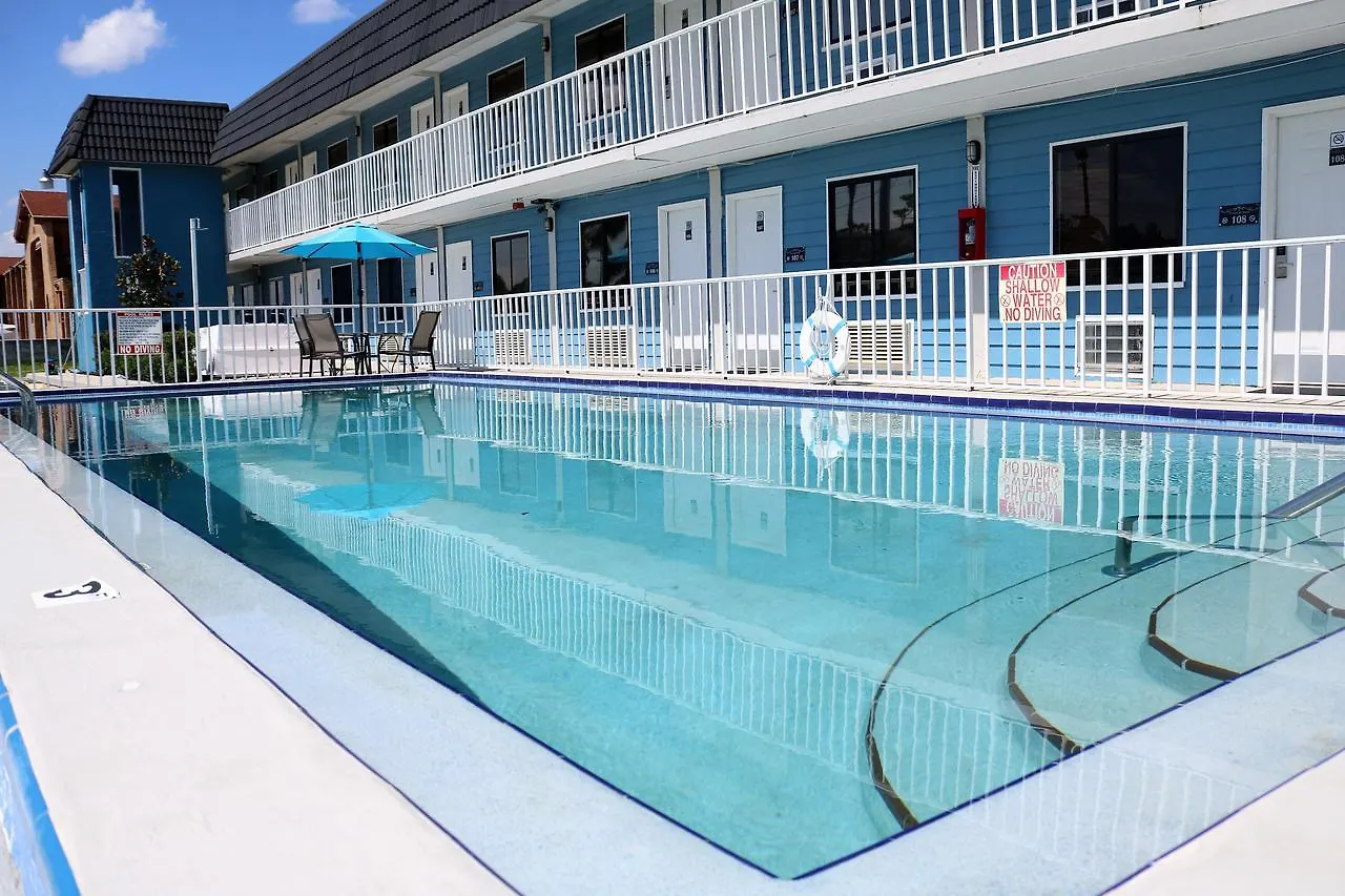 Monte Carlo Inn- Near 汽车旅馆 2*
