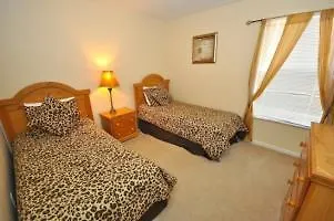 Windsor Palms - 6 Bedroom Private Pool Home, Game Hotel 3*