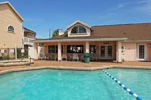 The Villas At Somerset 3*