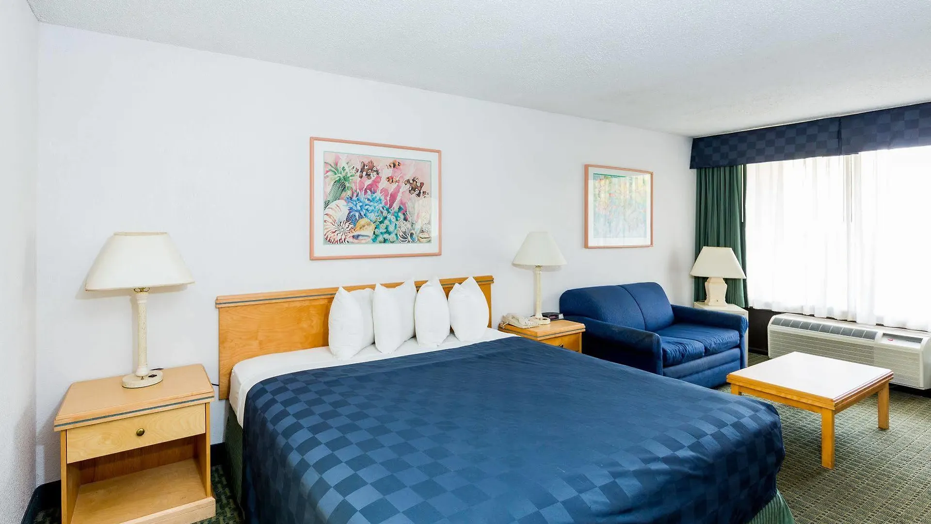 Resort Maingate Lakeside 3*