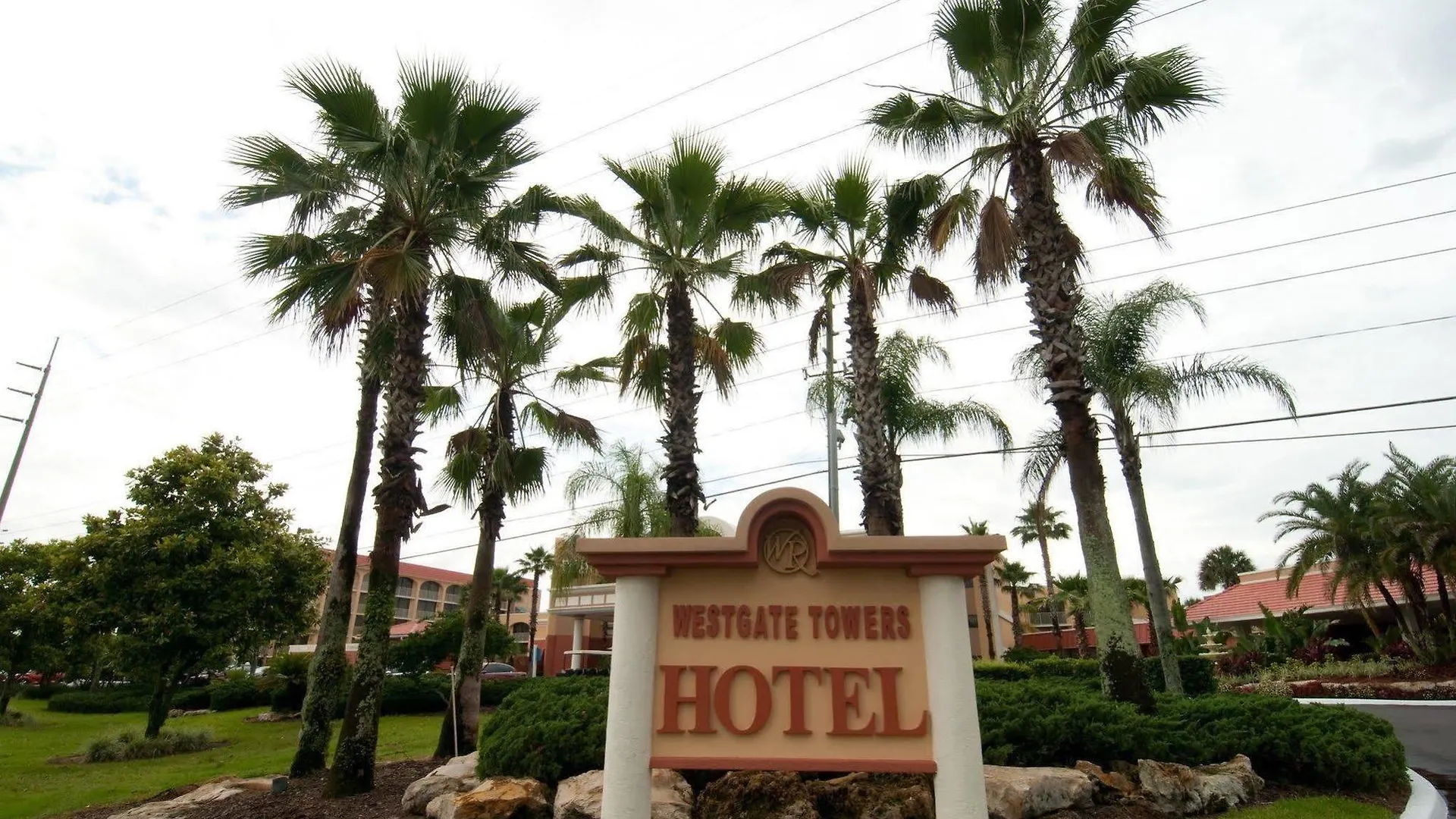Westgate Towers Four Corners