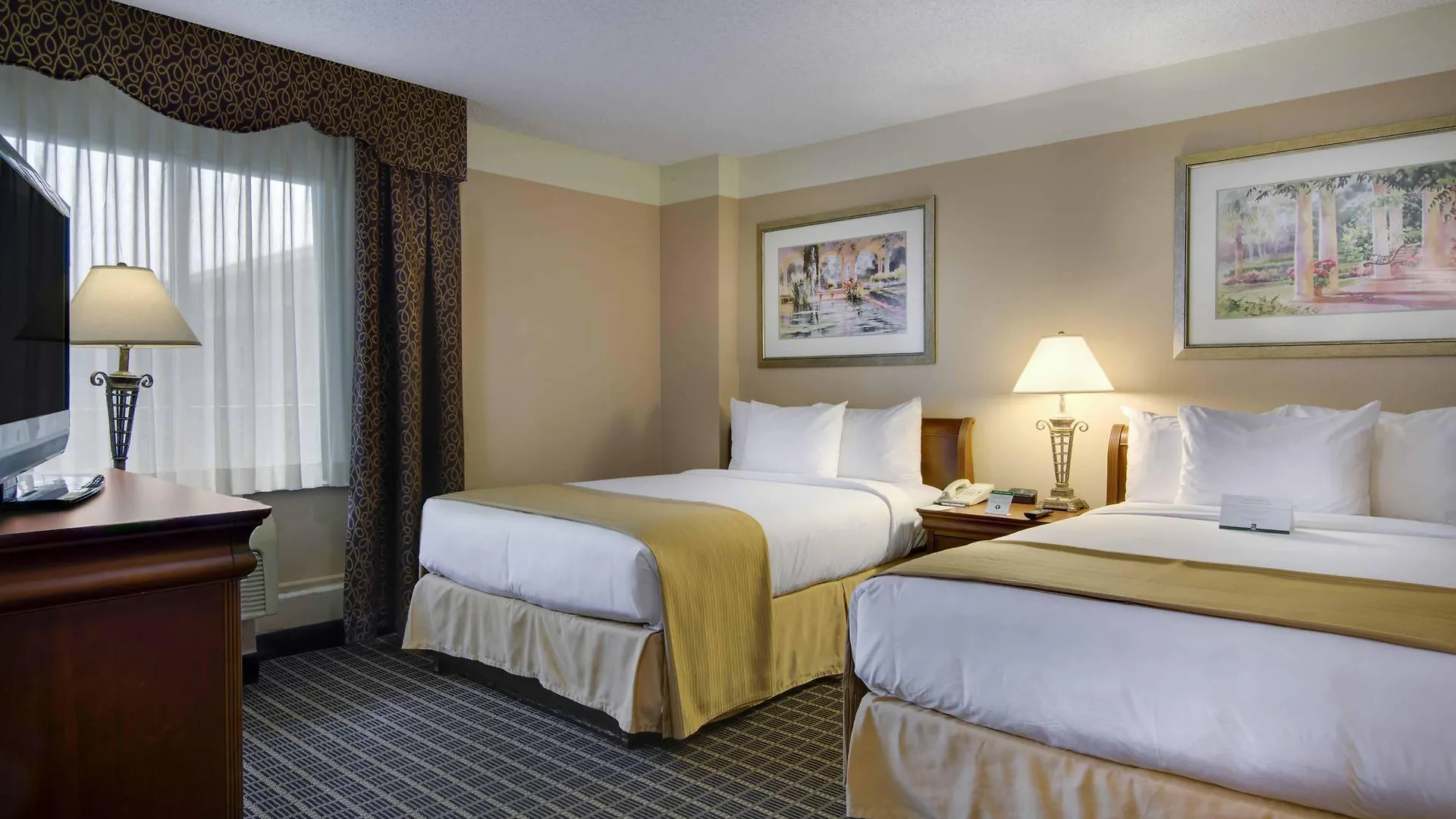Hotel Staybridge Orlando Royale Parc By Ihg 3*