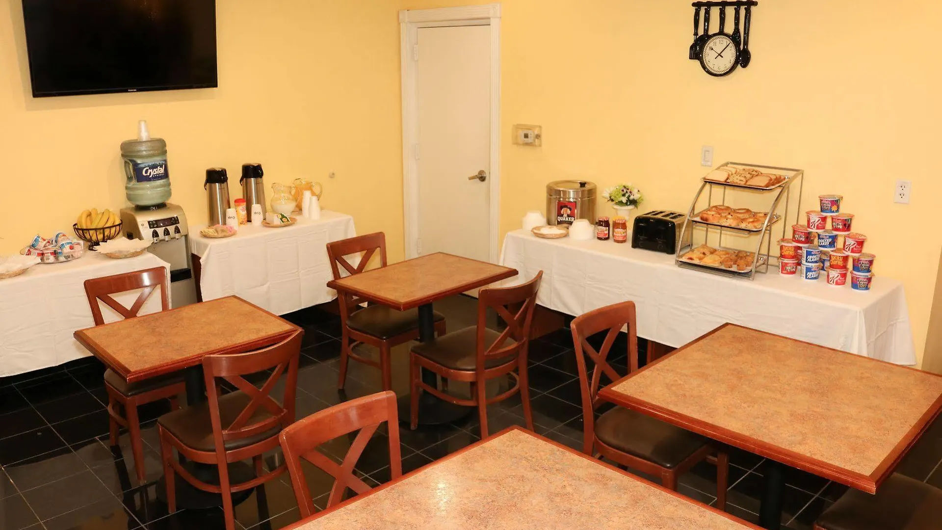 Hotel Goldstar & Suites